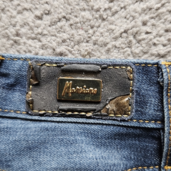 Womens flared Marciano denim jeans. Size 24. Made in 🇺🇸. Y2k. - Picture 7 of 9